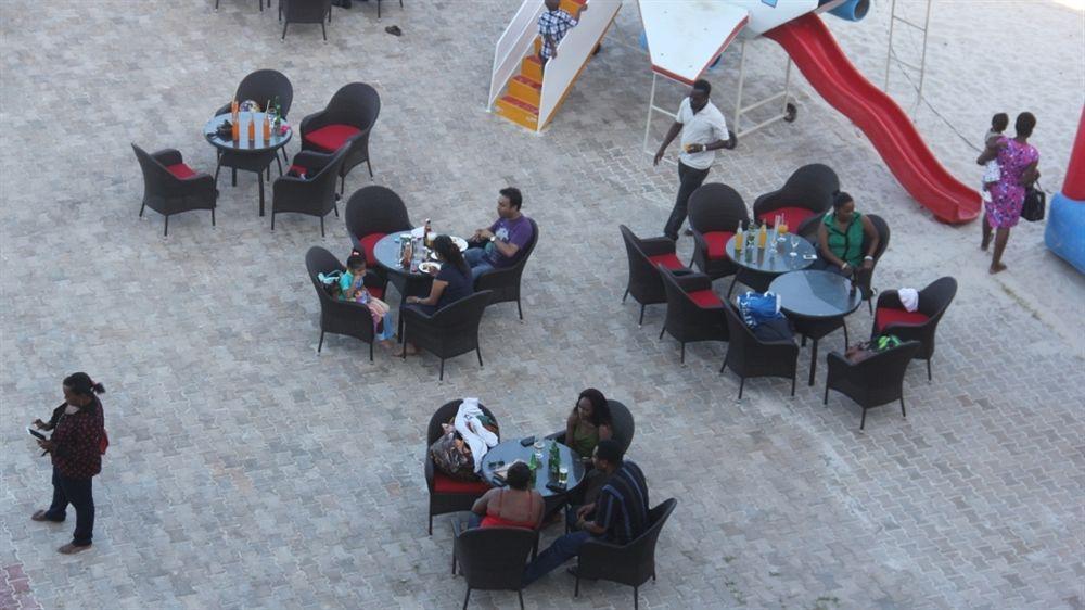 لاندمارك مبيزي بيتش ريزورت دار السلام المظهر الخارجي الصورة
